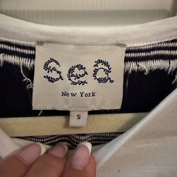 Sea White Short Sleeve Tee - Picture 3 of 3